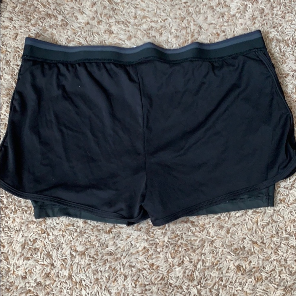 Adidas Climachill Shorts - Picture 3 of 3